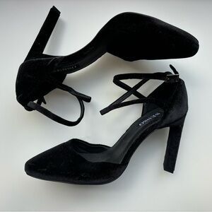 Elegant Black Velvet Heels by